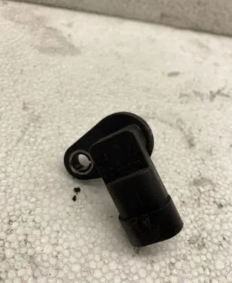 Opel Insignia A Camshaft position sensor 55201876