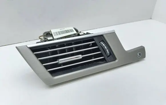 Mercedes-Benz E W212 Dashboard side air vent grill/cover trim A2128300154 2128204004