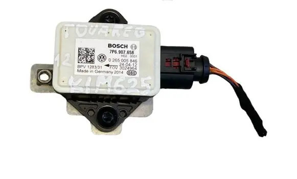 Volkswagen Touareg II ESP acceleration yaw rate sensor 7P6907658 7P6907816 0265005846