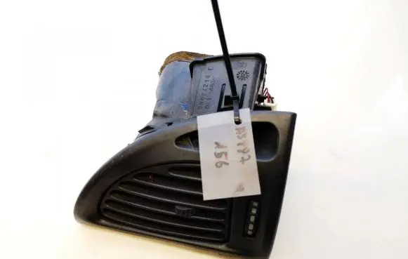 Citroen C5 Dash center air vent grill 963261667a