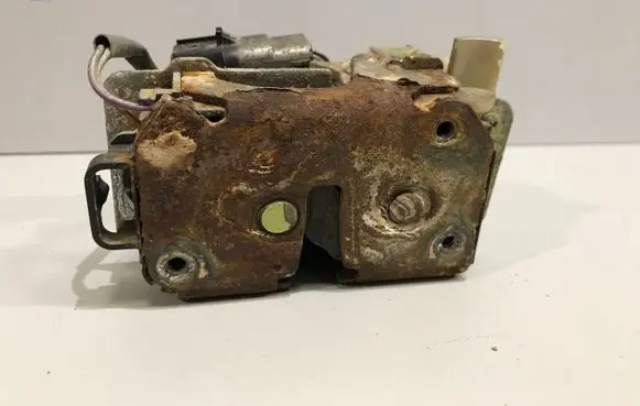 Chrysler Pacifica Tailgate/trunk/boot lock/catch/latch 678AA