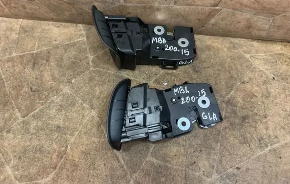 Mercedes-Benz GLA W156 X156 Rear seat headrest A1769209300 A1769207400