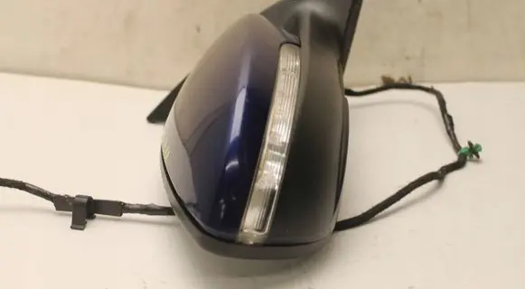 Volkswagen Eos Front door electric wing mirror