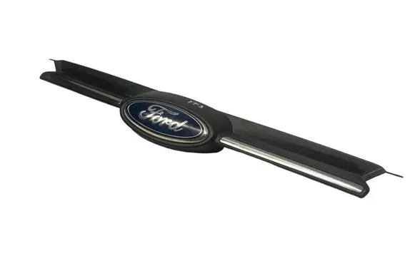 Ford Focus Front bumper upper radiator grill BM51BA133B BM518200B