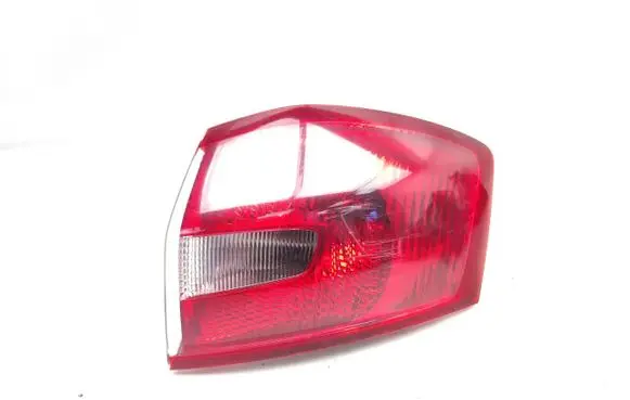 Ford Kuga I Rear/tail lights 167098