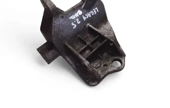 Subaru Legacy A/C compressor mount bracket 1HNK030