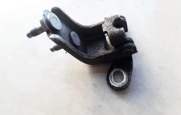Honda Jazz Rear door lower hinge