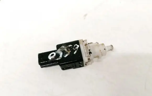 Alfa Romeo 156 Brake pedal sensor switch 46840510