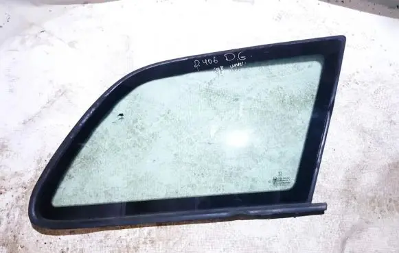 Peugeot 406 Rear side window