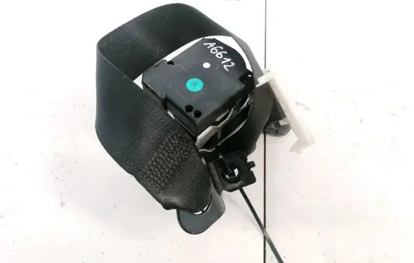 Opel Astra G Rear seatbelt 00066626 60454