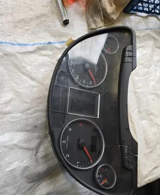 Audi A4 S4 B6 8E 8H Speedometer (instrument cluster) 036901830