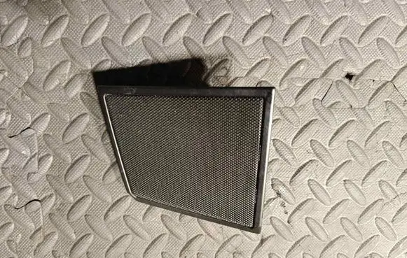 Maserati Quattroporte Panel speaker 670011926 670002119