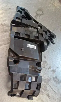 BMW X5 G05 Bumper support mounting bracket corner 7420654