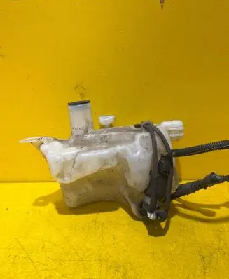 Citroen C4 I Picasso Windshield washer fluid reservoir/tank 9671568380