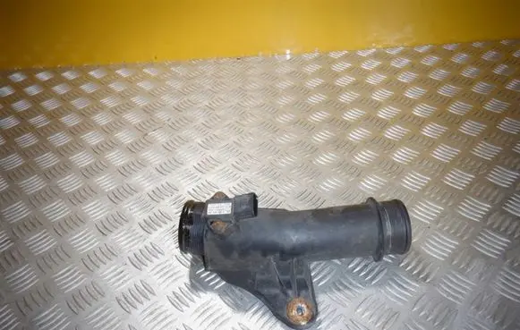 Audi A5 8T 8F Intercooler hose/pipe 8K0145673E