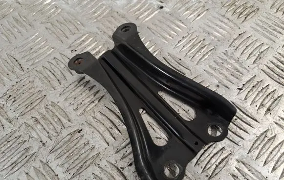 Toyota Avensis T270 Battery tray 7441005030