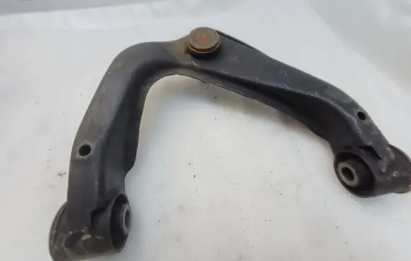 Nissan Navara D40 Front lower control arm/wishbone