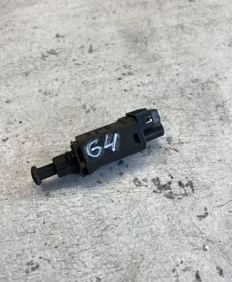 Brake pedal sensor switch
