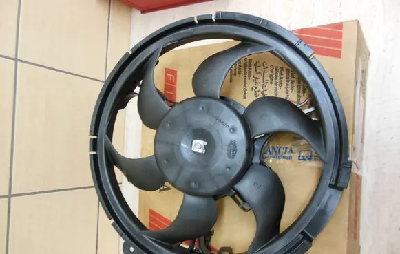 Fiat Stilo Electric radiator cooling fan 46723518