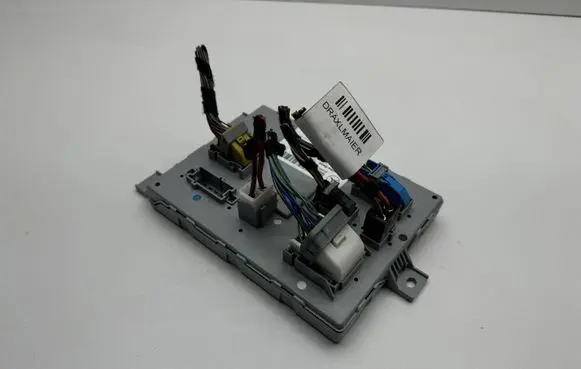 Mercedes-Benz C W205 SAM control unit A2229009808 A2229011203 A2229024208