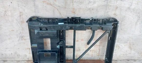 Peugeot 1007 Radiator support slam panel