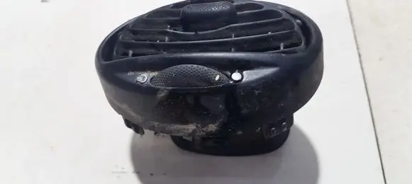 Ford Focus Dash center air vent grill 98AB19893