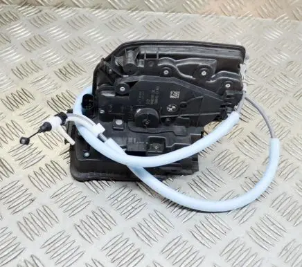 BMW X3M F97 Front door lock 9492100