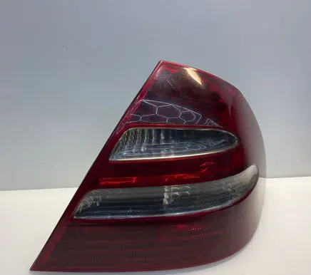 Mercedes-Benz E W211 Rear/tail lights A2118200664 334010 527305176