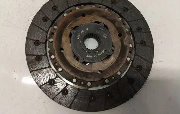 BMW 3 E90 E91 Clutch pressure plate 323078710