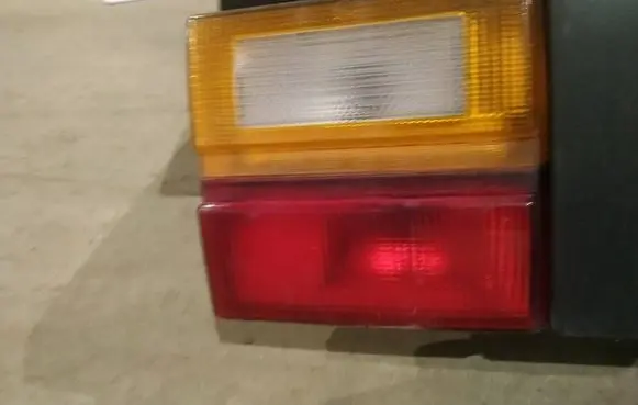 Audi 100 200 5000 C3 Tailgate rear/tail lights
