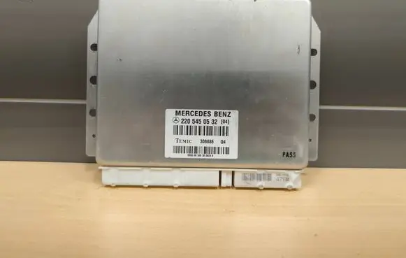 Mercedes-Benz S W220 Suspension control unit/module 2205450532 308886 0055003403008243