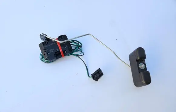 Audi A4 S4 B9 8W Fuel level sensor A2C13145900