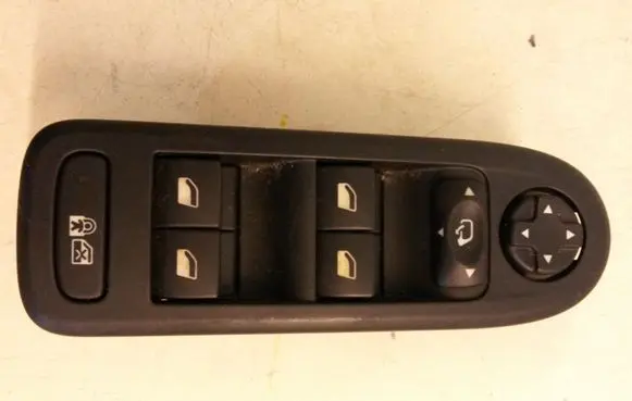 Peugeot 508 Electric window control switch 98026370ZD 98026370 30170647R