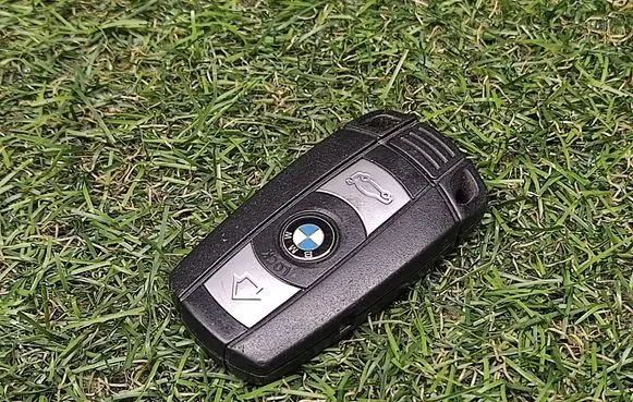 BMW 5 E60 E61 Ignition key/card 6986584 69865840