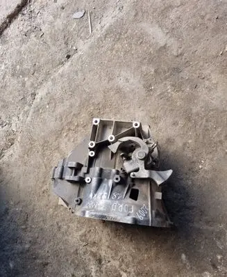 Ford S-MAX Manual 6 speed gearbox 6M2R7F096FB