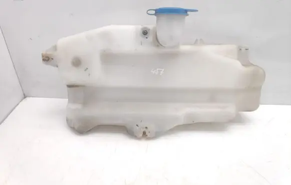 Suzuki Ignis Windshield washer fluid reservoir/tank