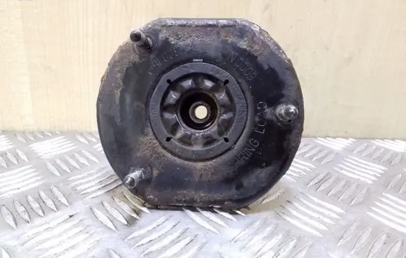 Coil spring mount