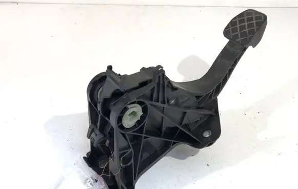 Volkswagen Golf VIII Pedal assembly 5Q1721059HE
