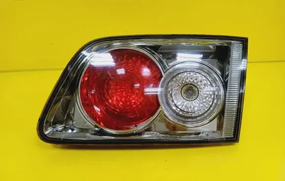 Mazda 6 Tailgate rear/tail lights