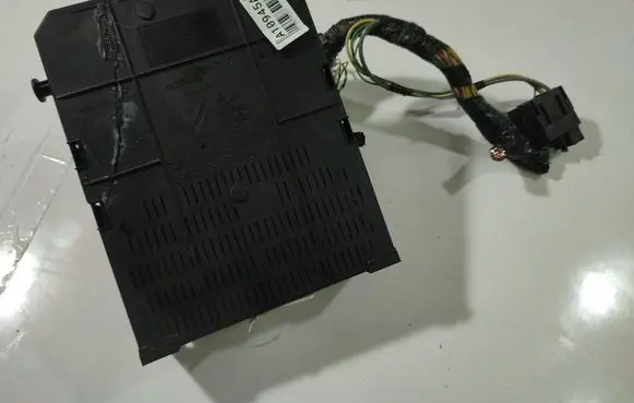 Nissan Almera Tino Comfort/convenience module 281164872