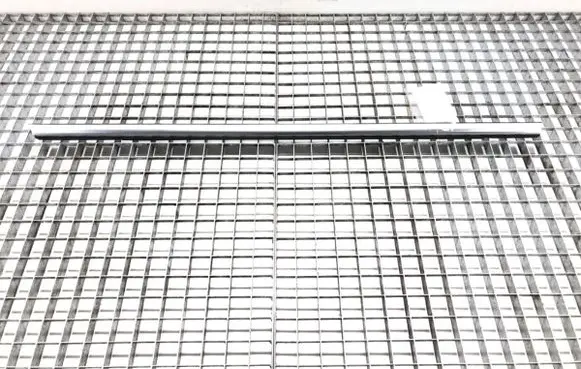 Ford Mondeo MK IV Loading door glass trim molding 