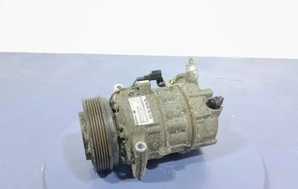 Volvo XC60 Air conditioning (A/C) compressor (pump) 31404446