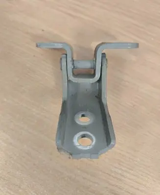 Toyota Yaris Cross Front door lower hinge ES03