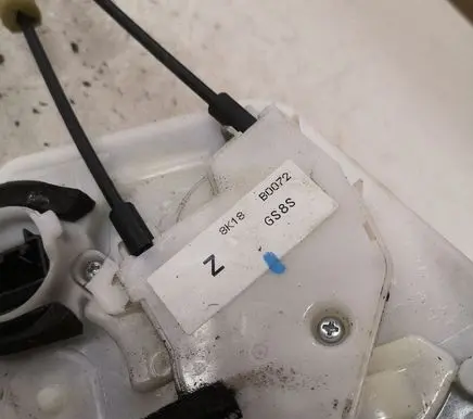 Mazda 6 Front door lock GS8S 8K18B0072