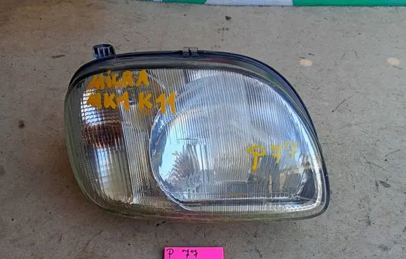 Nissan Micra Headlight/headlamp