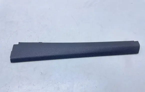 Volkswagen Golf VI Other sill/pillar trim element 1K0868224A