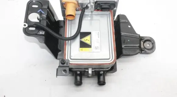Volvo XC40 Voltage converter inverter 32352952 32352953