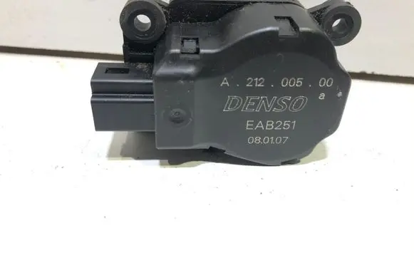 Citroen C4 I Picasso Air flap motor/actuator A21200500 EAB251