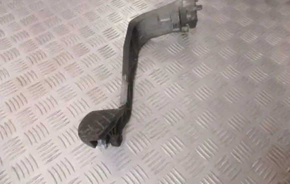 Audi A4 S4 B5 8D Brake pedal 8D1721316D