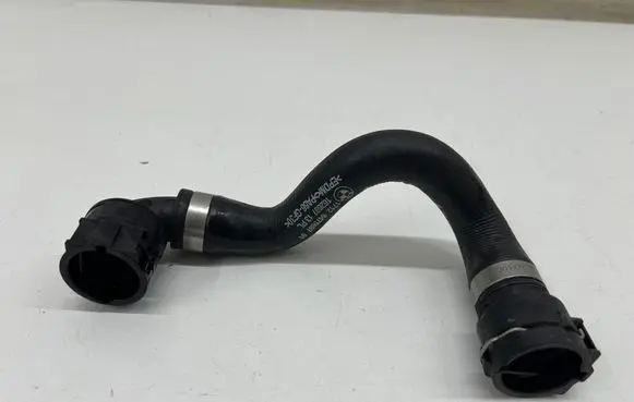 BMW i4 Electric car engine cooling hoses/pipes 8475697